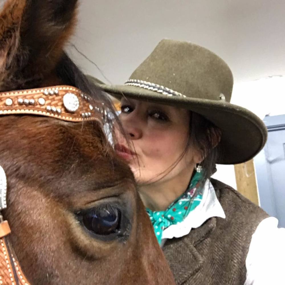 Meet your Posher, Fiona